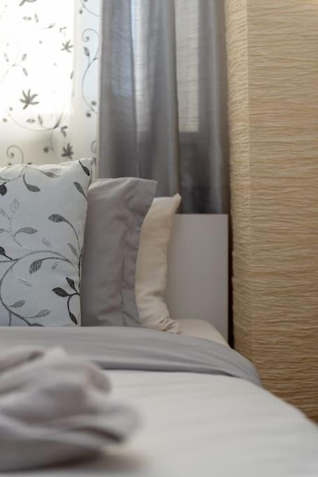 ブダペストSpacious And Bright Flat Between Airport & Centerアパートメント エクステリア 写真